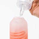 TENGA Lotion aplicada em um TENGA CUP