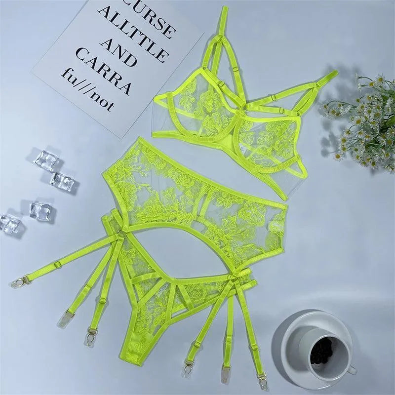 Lingerie Sexy trabalhada em renda - SuiceLov - Libertina Sex Shop - calcinha lingerie, lingerie, lingerie conjunto, lingerie erótica, lingerie luxo, lingerie preta, lingerie renda, lingerie sensual, lingerie sexy, lingeries sexy, loja de lingerie, vestuario - Sex Shop Vibradores
